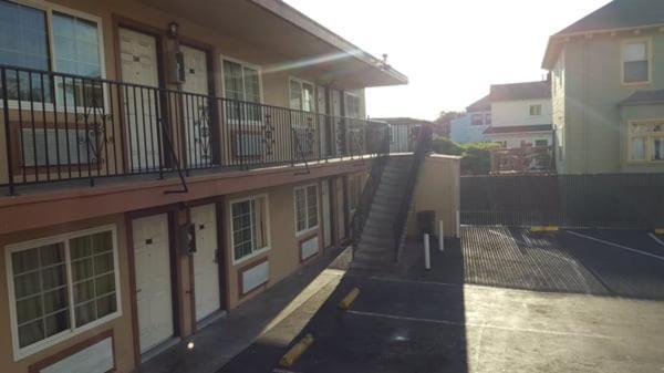Palms Motel Oakland Exterior photo