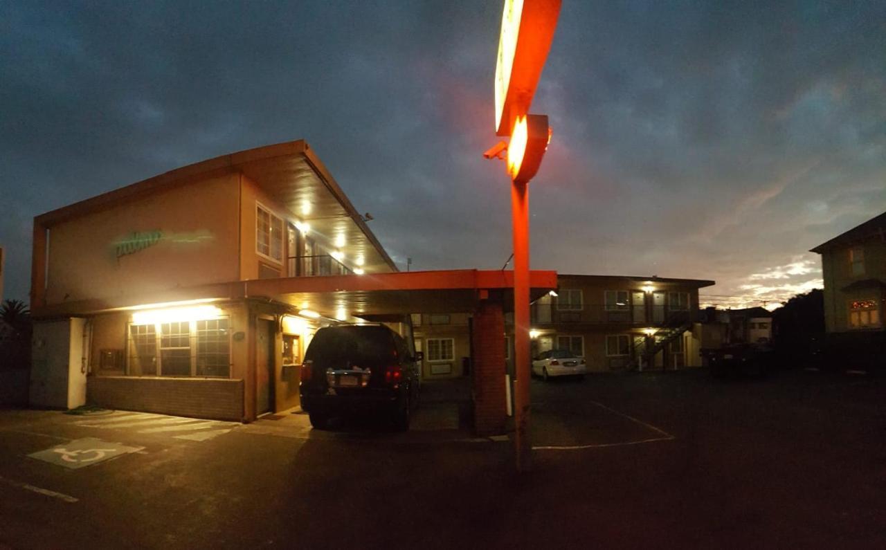 Palms Motel Oakland Exterior photo